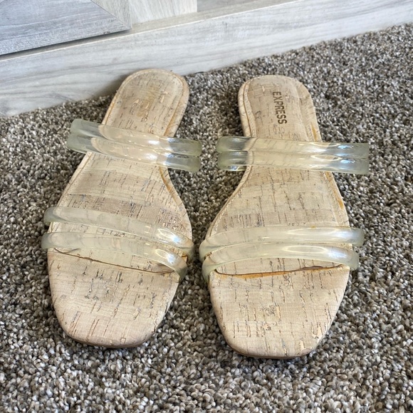 Express Sandals clear size 6 flip flop - Picture 1 of 5